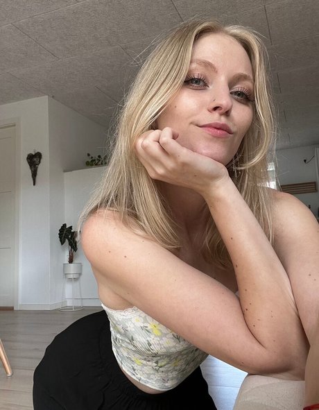 mature blonde onlyfans art xxx img