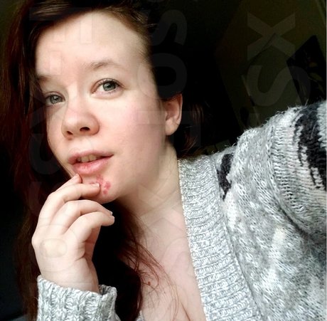 BittieTV star nude galleries