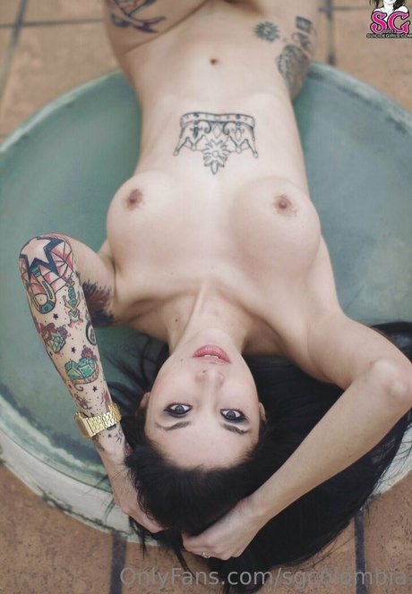 sgcolombia nudes model pictures