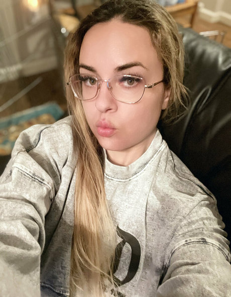 badbellaxofree model free galleries