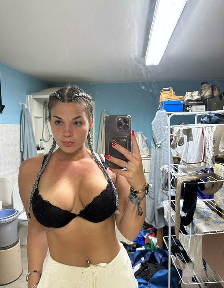 temptingblonde pornstar naked pictures
