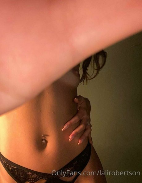 lalirobertson high quality model archive