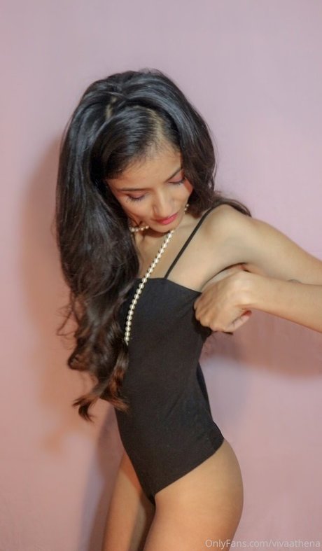 Viva Athena model high quality picture
