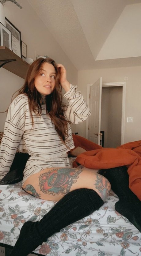 Amortentia model porn pic