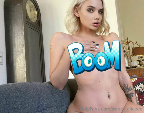 Sweet Aliceee model adult gallery