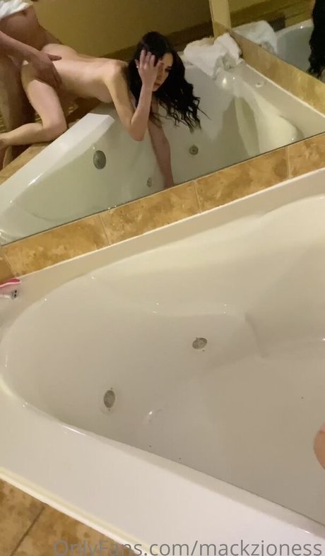 real twin onlyfans sexy nudes img