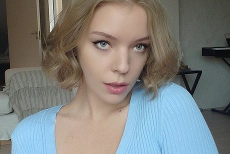 jovi fragole pornographic model pic