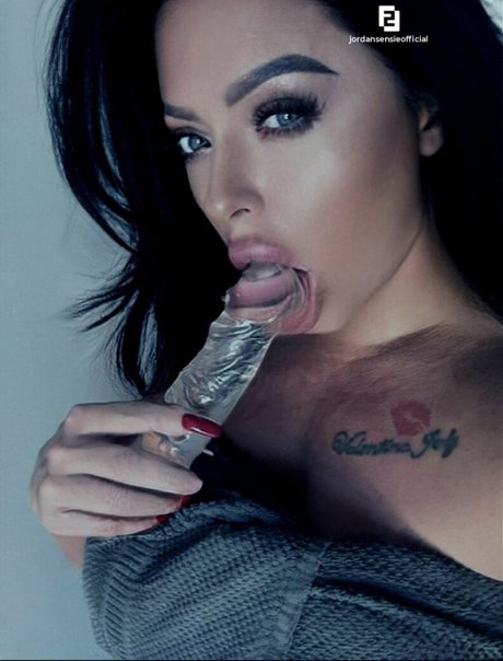 Jordan Sensie hot pornstar img