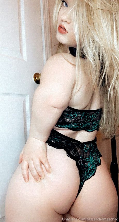 curvy naked onlyfans best archive