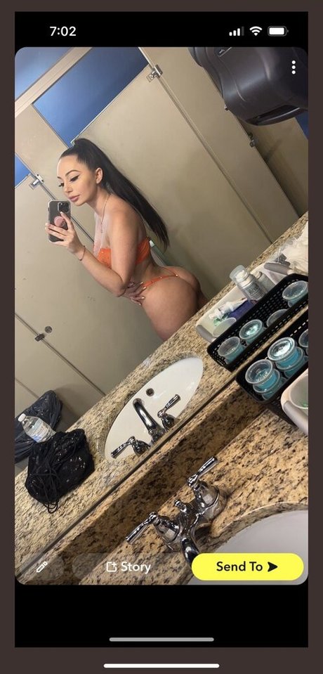 Amandaaadimeo porn model img