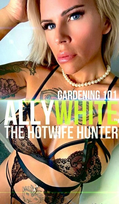 thehotwifehunt model nice image
