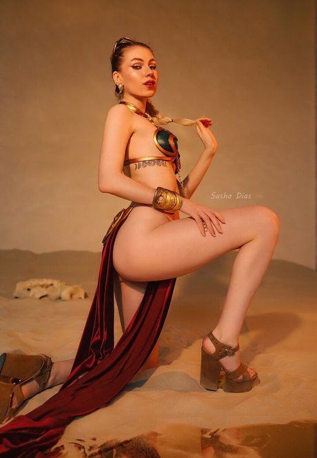 Sasha Dias hd model picture