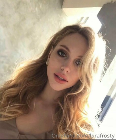 ponytail onlyfans beautiful photo
