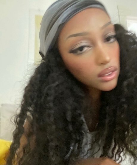 Solaya Ismail profile image
