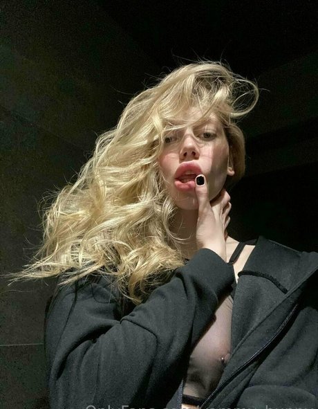 yammy bunny model exclusive images