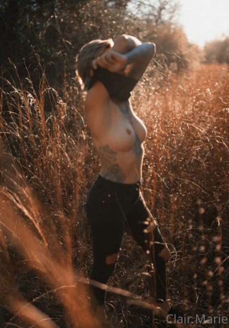 Clair Marie nude model img