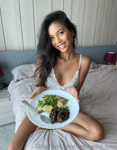 joythailia free nudes model img