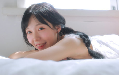 leeesovely naked star gallery