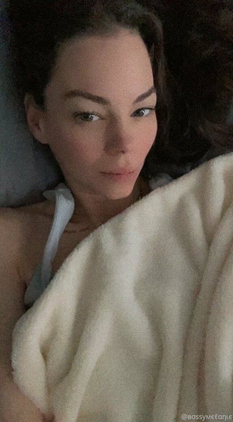 bellapetitewifey pornographic star gallery