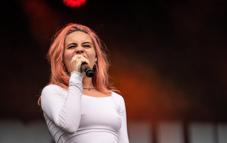 Bea Miller nice actress img