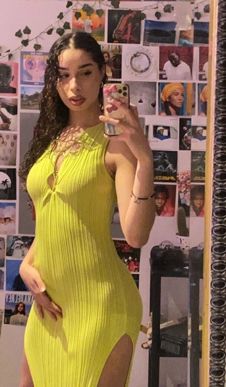 Whatsup jojo model xxx galleries