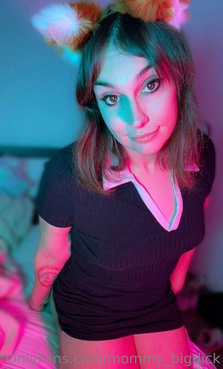 petite slut onlyfans sex picture