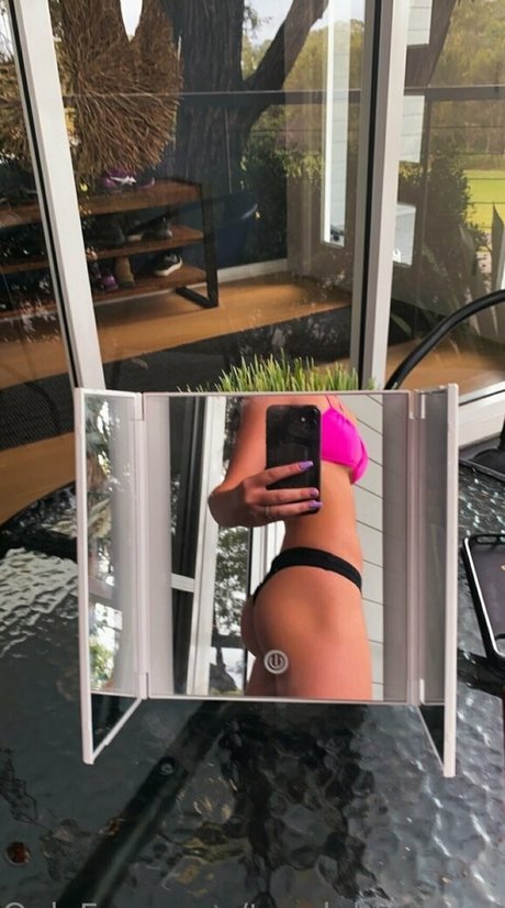 beauty girls onlyfans free naked picture