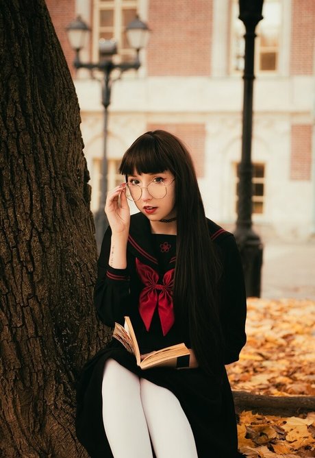 Loli Molly xxx actress pictures