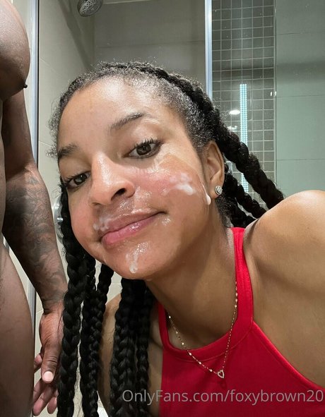 Foxybrown20 model porn image