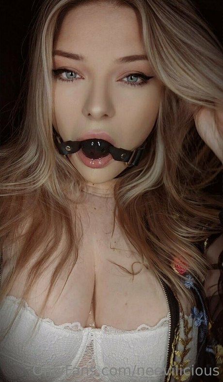 neevilicious model nice galleries