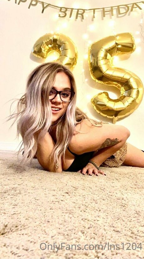 lns1204 porn star photo