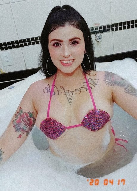 shemale fucks girl onlyfans art nude galleries