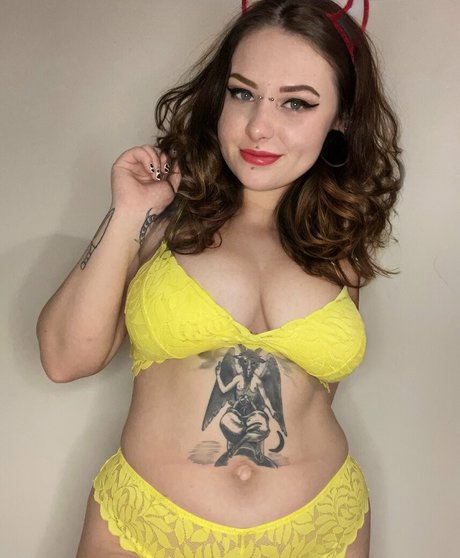 sewergirl model top images