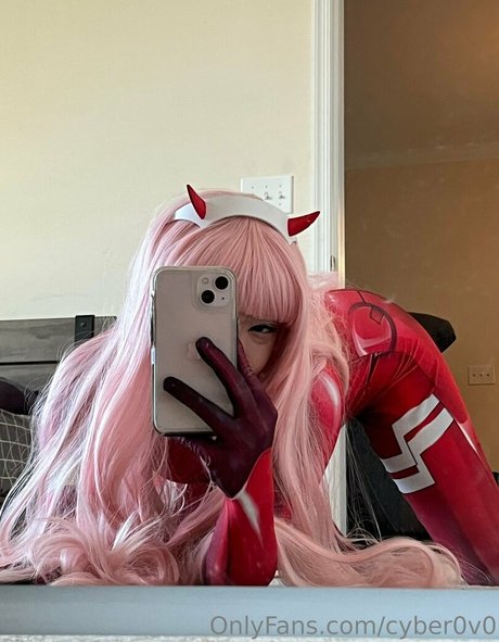cyber0v0 hot model pictures