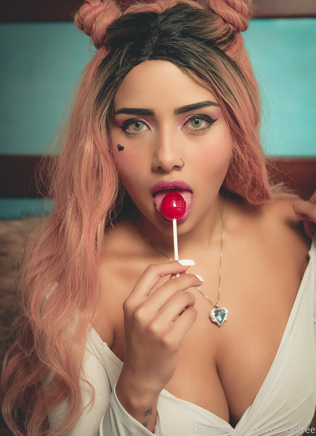 angiemx free perfect actress pics