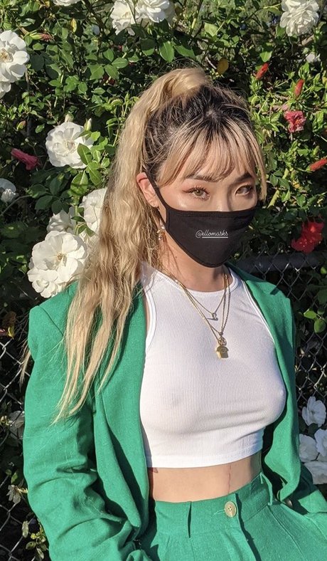 Tiffanie Marie star sexy photos