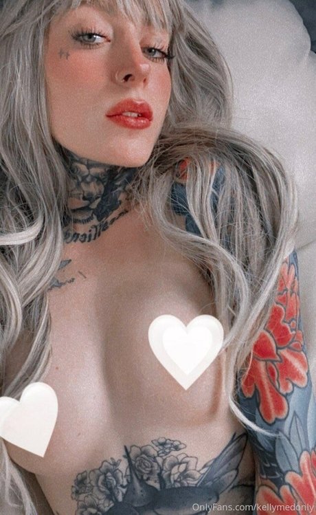 Kelly Medanie star top archive
