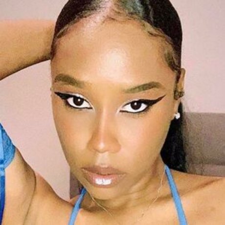 Sweetmystique  star adult photos