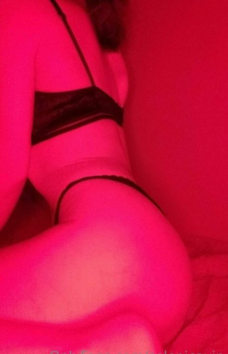 lips onlyfans beautiful archive