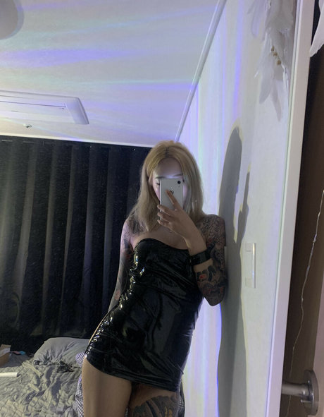 Jee i queen pornstar hd photos