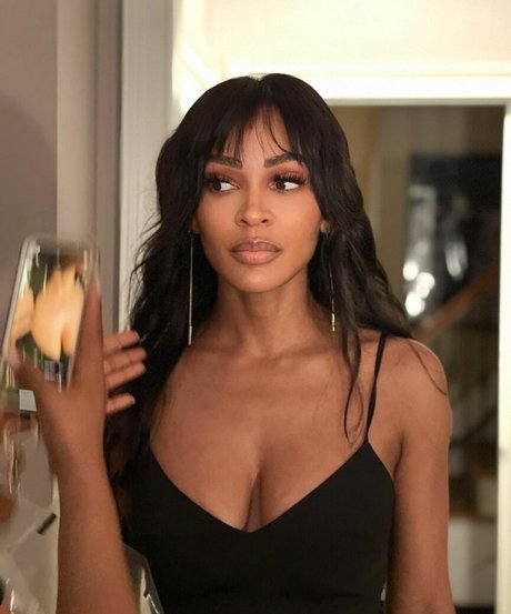 Meagan Good star hot photos