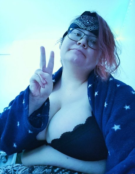 peachycat8 erotic pornstar photos