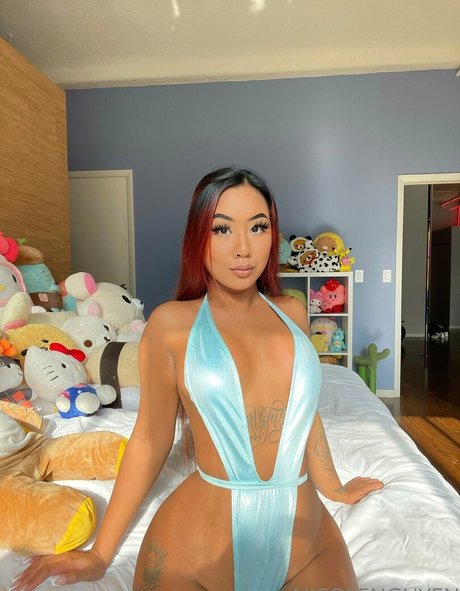 Nicolenguyen nude star picture