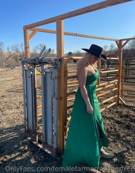 femalefarmerrancherfree erotic actress galleries