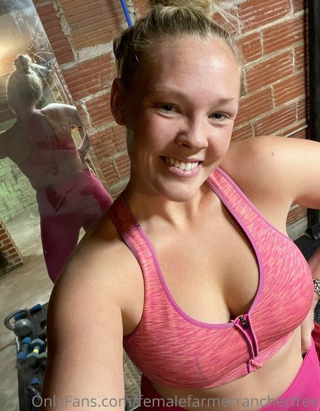 femalefarmerrancherfree profile image
