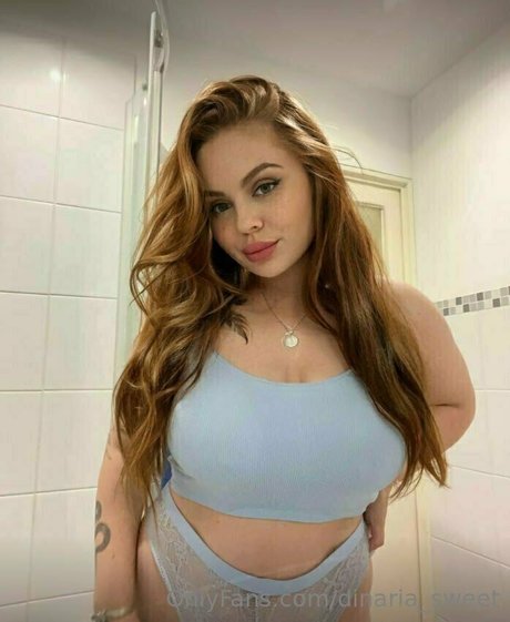 dinaria sweet beautiful model photos
