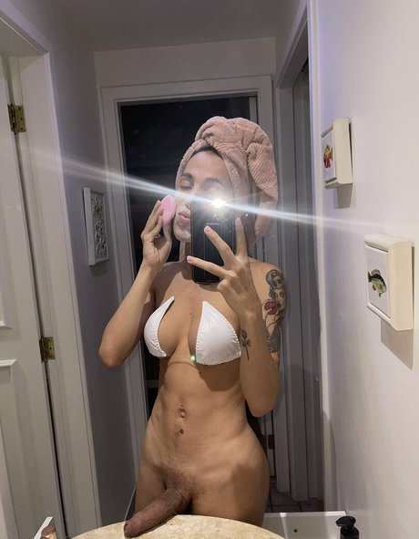 tall redhead onlyfans free naked image