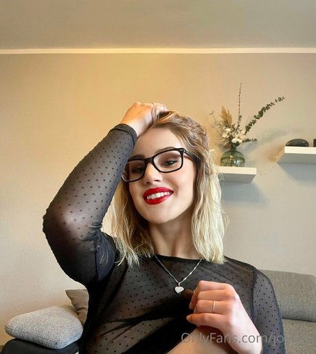 Joyce X sex actress galleries