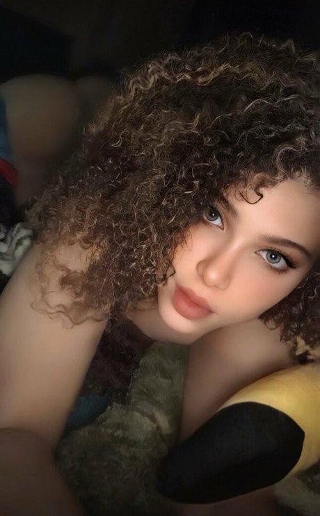 BrianaBraska nudes actress pic