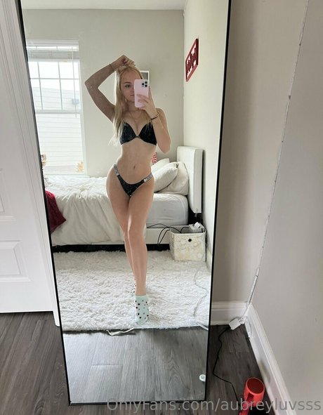 aubreyluvsss exclusive pornstar images